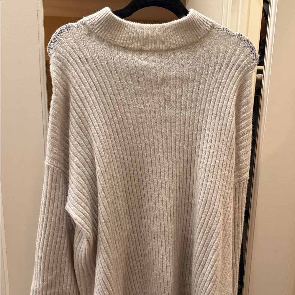 H&M Cream Ribbed Sweater - Picture 2 of 4